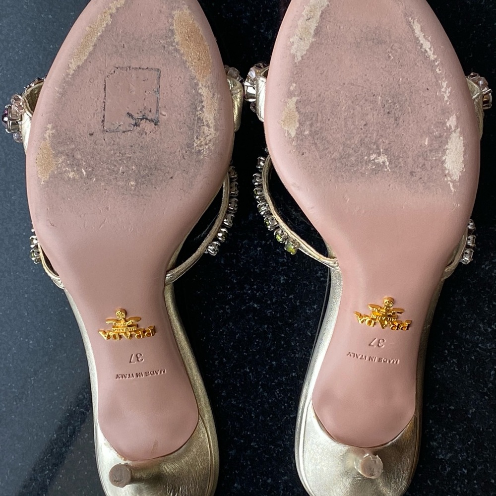 PRADA HEELS ' - Picture 9 of 15